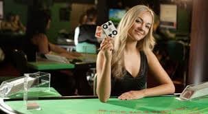Tabel taruhan roulette murah 138 menampilkan semua pilihan taruhan dan pembayaran